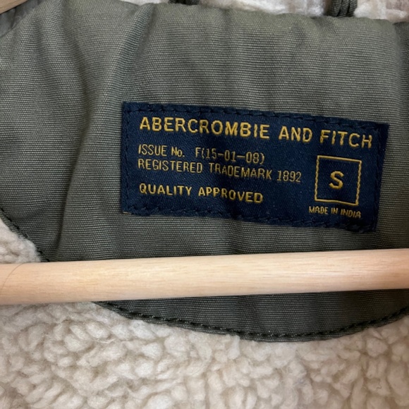 Abercrombie mens park - Picture 4 of 7